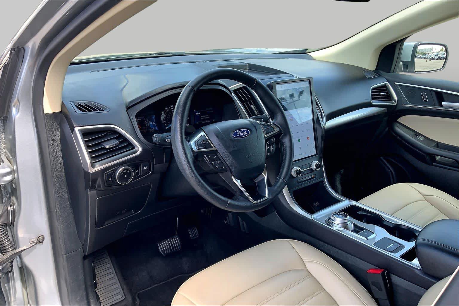 Certified 2024 Ford Edge SEL AWD/4WD image 18