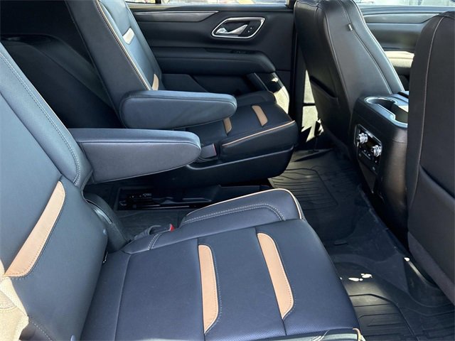 Used 2024 GMC Yukon AT4 w/ Technology Package image 22