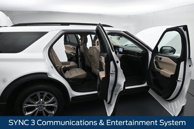 Certified 2021 Ford Explorer XLT w/ Equipment Group 202A AWD/4WD image 13