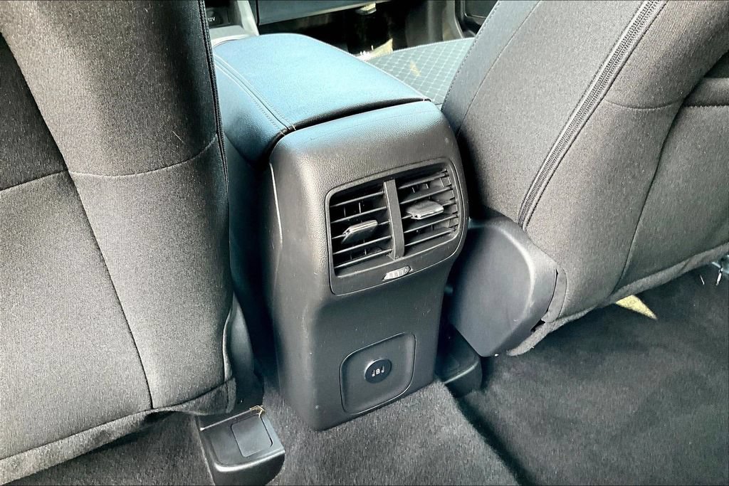 Certified 2025 Ford Escape Active FWD image 12