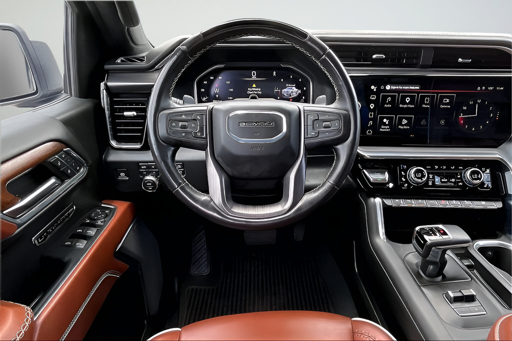 Used 2024 GMC Sierra 1500 Denali Ultimate AWD/4WD image 8