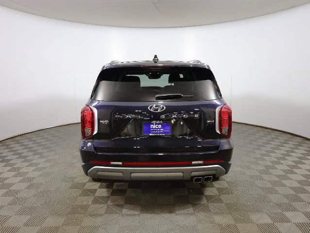 Used 2023 Hyundai Palisade Limited AWD/4WD image 7