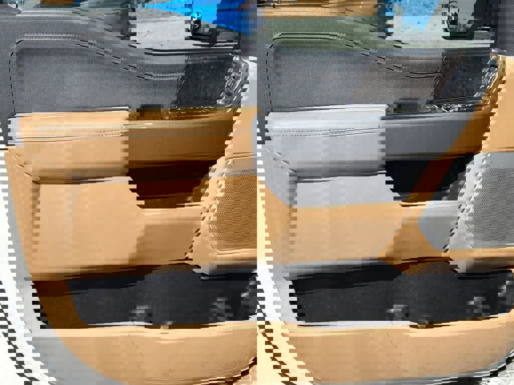 Certified 2021 Ford F150 Lariat w/ Equipment Group 502A High image 11