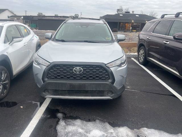Used 2023 Toyota Corolla Cross LE image 3