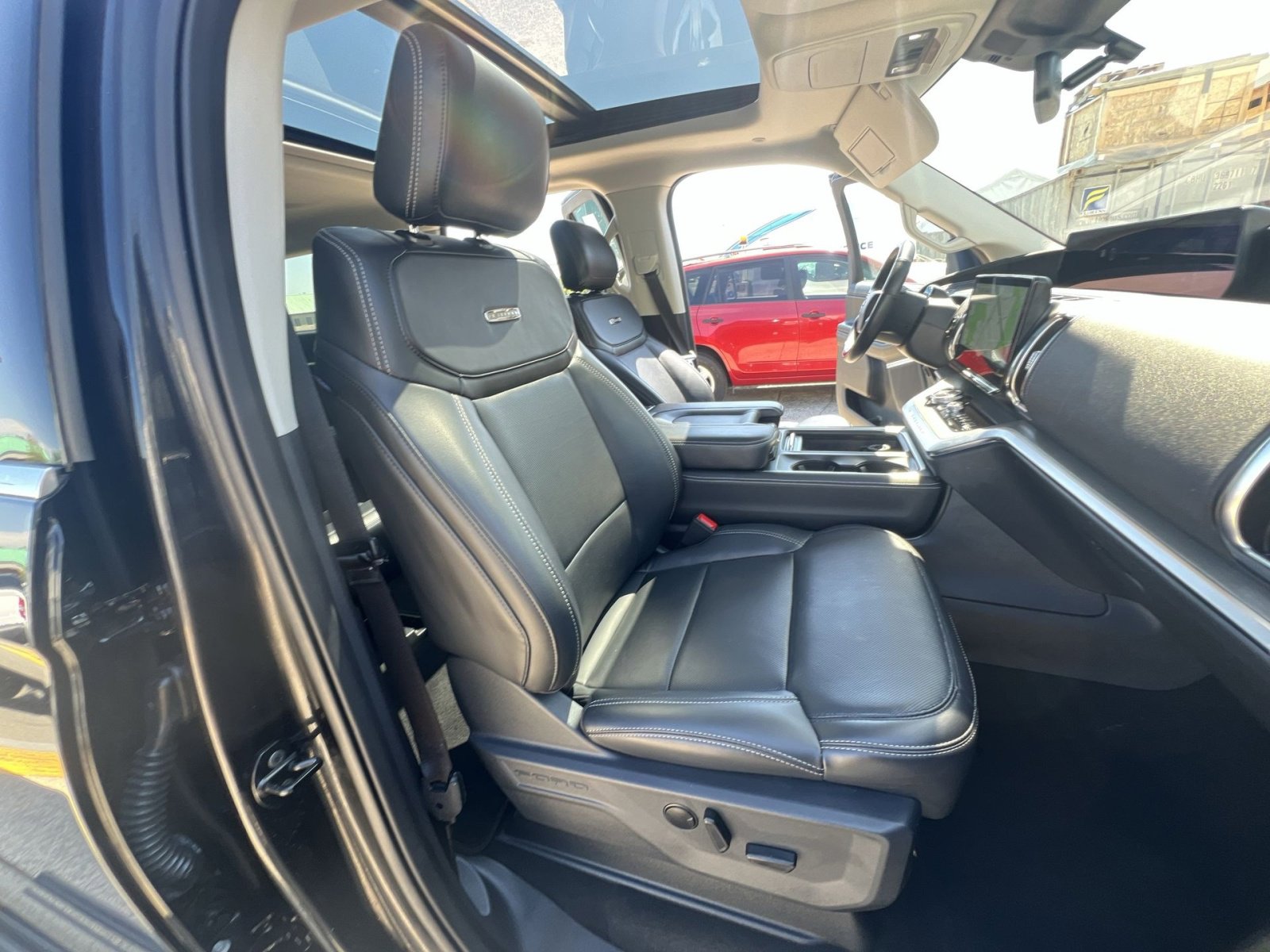 Certified 2025 Ford Expedition Max Platinum AWD/4WD image 36