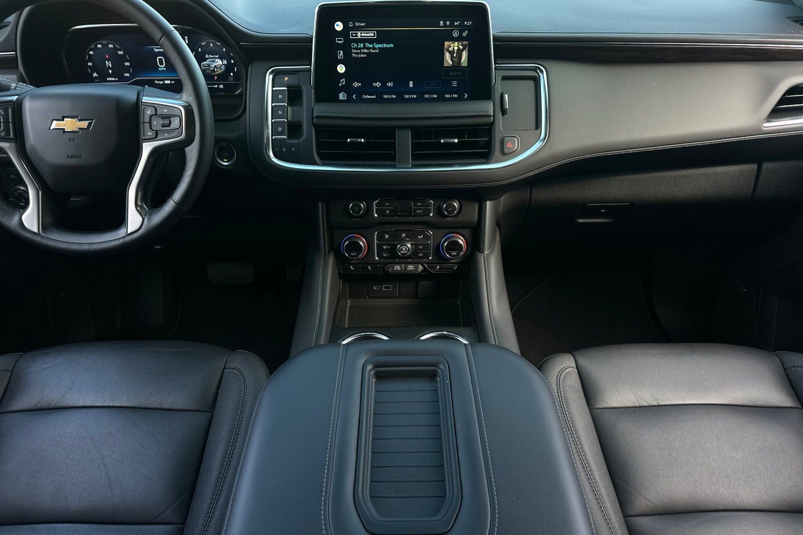 Used 2022 Chevrolet Tahoe LT w/ Luxury Package image 14