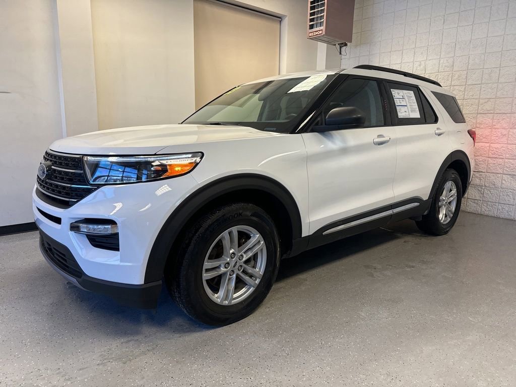 Certified 2023 Ford Explorer XLT w/ Equipment Group 202A image 12