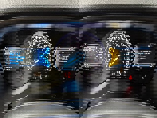 Certified 2022 Ford Ranger Lariat w/ Equipment Group 501A High image 8