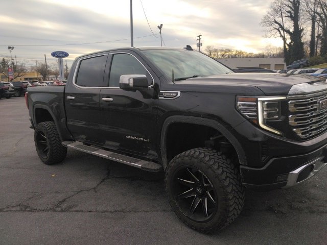 Used 2022 GMC Sierra 1500 Denali image 2