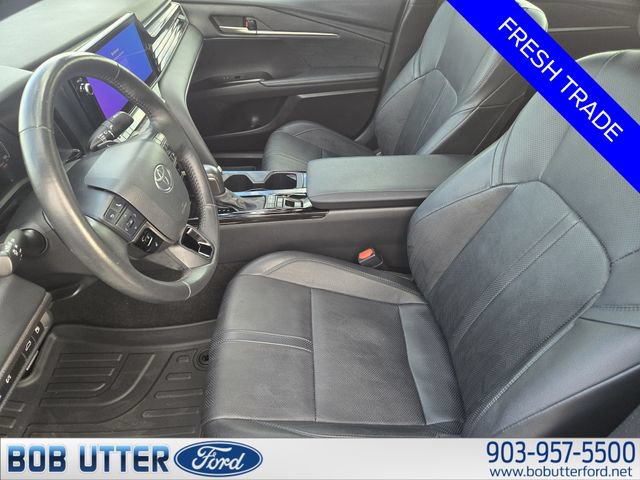 Used 2025 Toyota Camry XSE w/ Premium Package FWD image 12