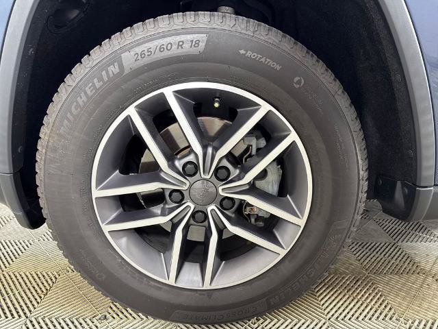 Used 2020 Jeep Grand Cherokee Limited RWD image 11