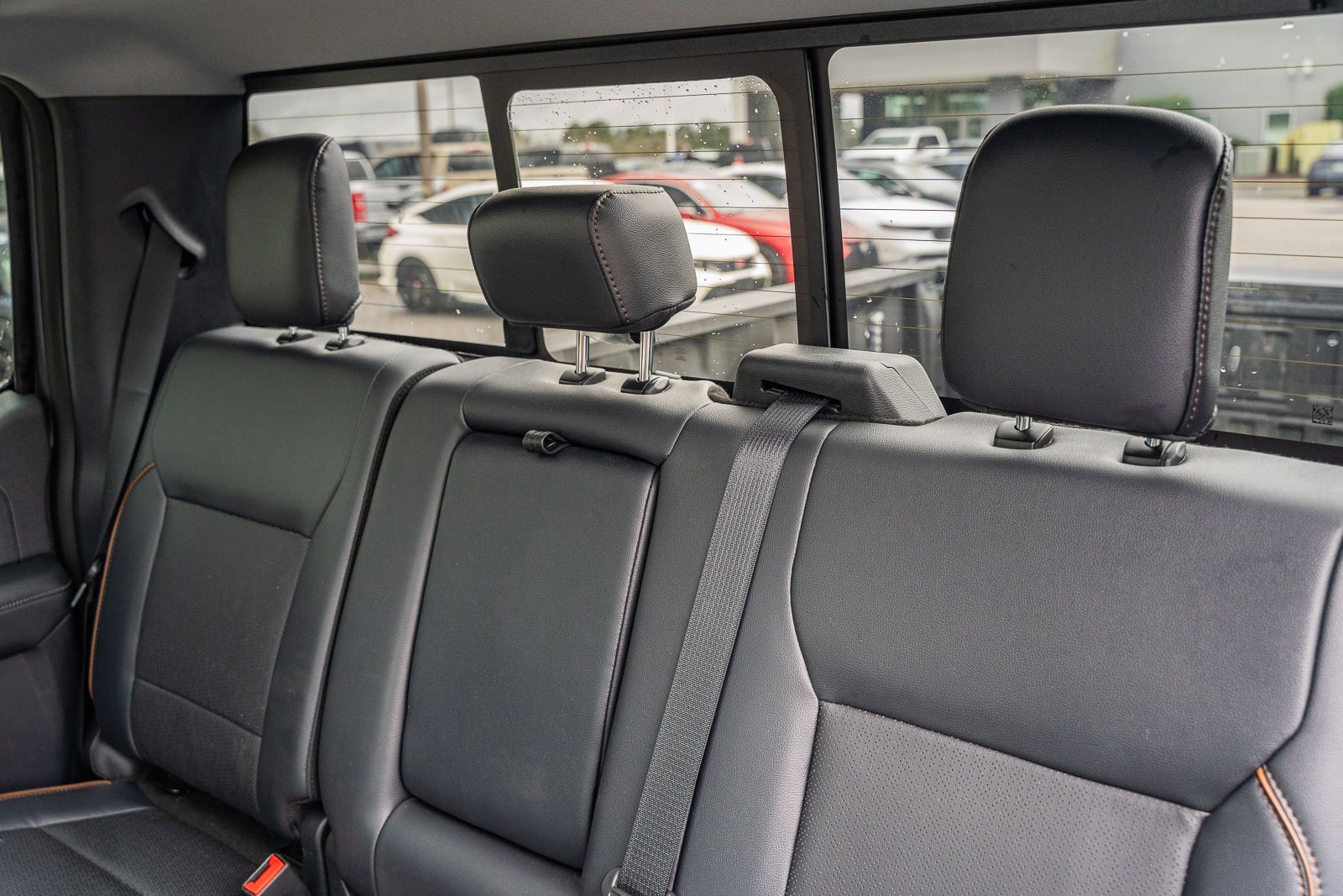 Certified 2025 Ford F250 Lariat w/ Black Appearance Package image 22