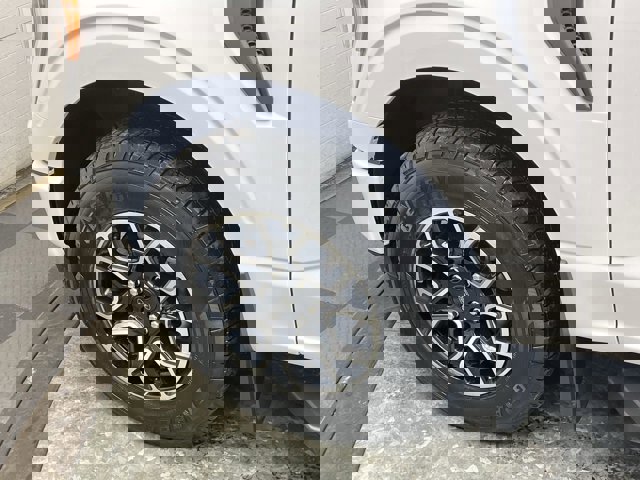 Certified 2022 Ford F150 XLT w/ Equipment Group 301A Mid image 40