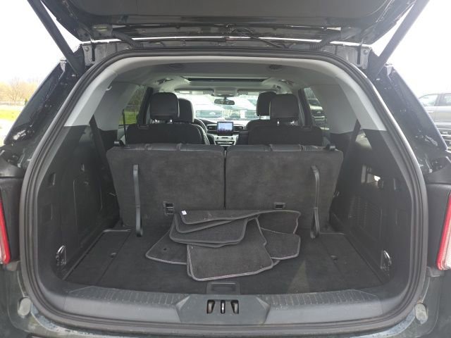 Certified 2023 Ford Explorer XLT w/ Equipment Group 202A image 11