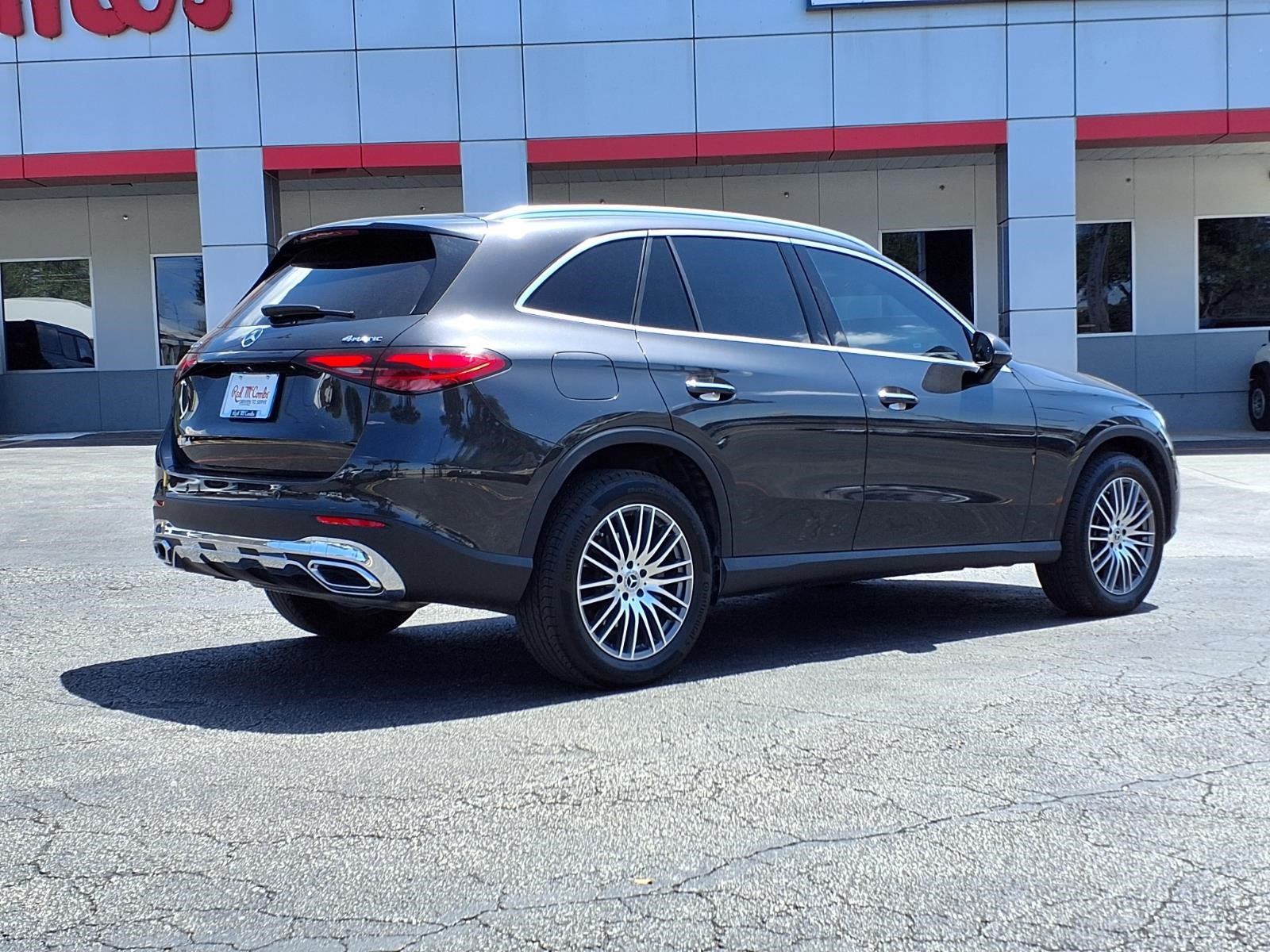 Used 2026 Mercedes-Benz GLC 300 4MATIC image 6