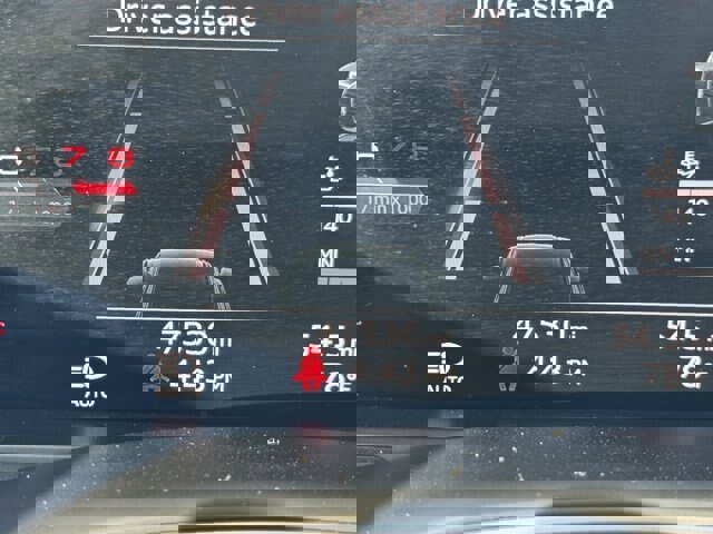 Used 2021 Audi SQ7 Premium Plus w/ Driver Assistance Package image 12