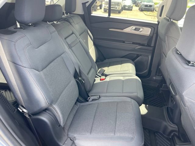 Certified 2025 Ford Explorer Active RWD image 23