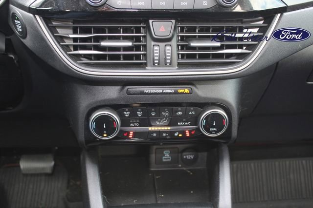 Certified 2022 Ford Escape SEL w/ SEL Stealth AWD Package image 16