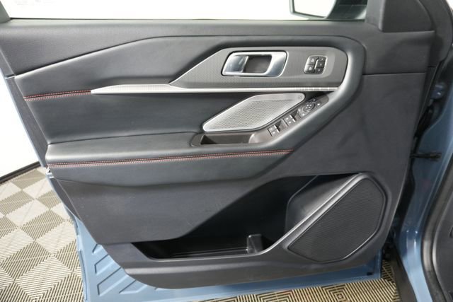 Certified 2025 Ford Explorer ST image 24