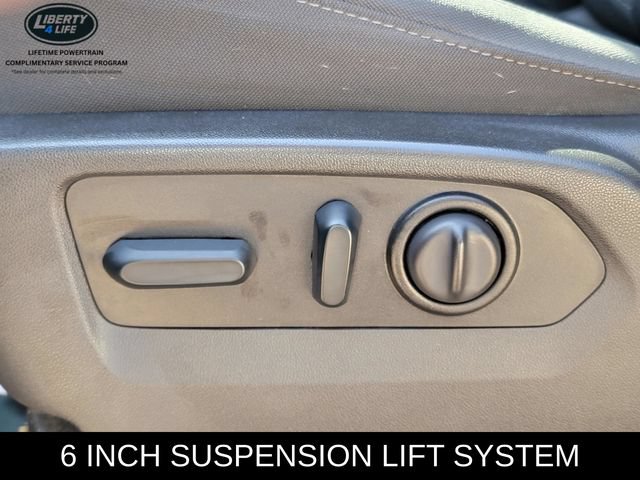 Used 2022 GMC Sierra 1500 Pro w/ Sierra Value Package AWD/4WD image 14