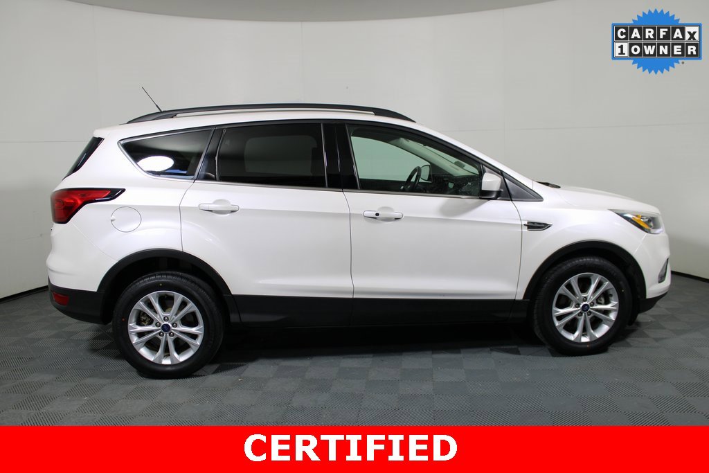 Certified 2019 Ford Escape SEL image 2