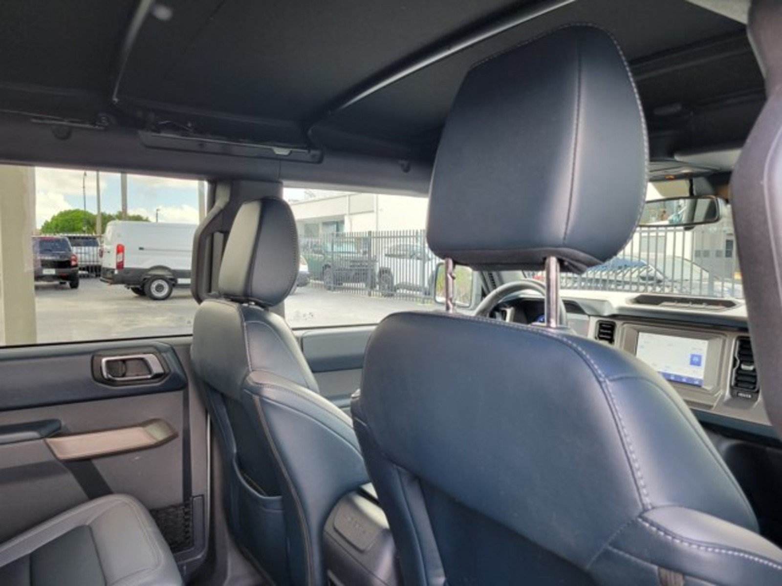 Certified 2023 Ford Bronco Outer Banks AWD/4WD image 30