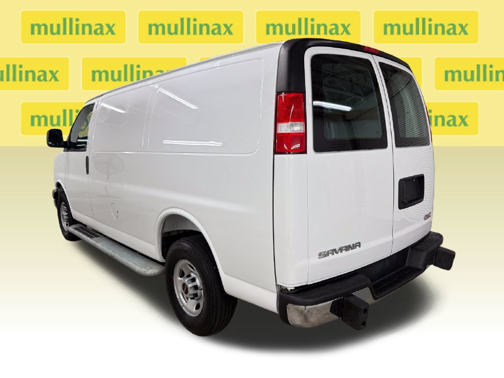 Used 2025 GMC Savana 2500 w/ Driver Convenience Package RWD image 10
