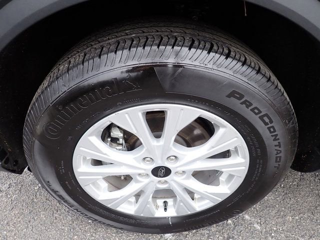 Certified 2025 Ford Escape Active AWD/4WD image 12