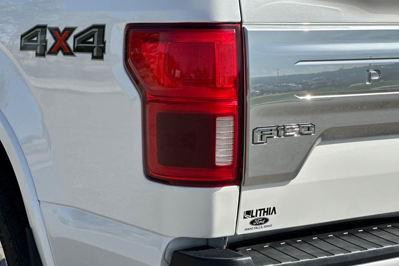 Certified 2019 Ford F150 Platinum w/ Technology Package AWD/4WD image 27