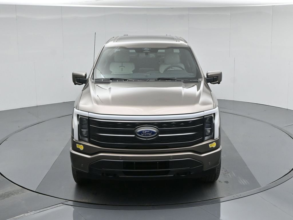 Certified 2022 Ford F150 Lightning Platinum image 40