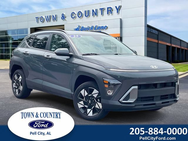 Used 2025 Hyundai Kona SEL AWD/4WD image 1
