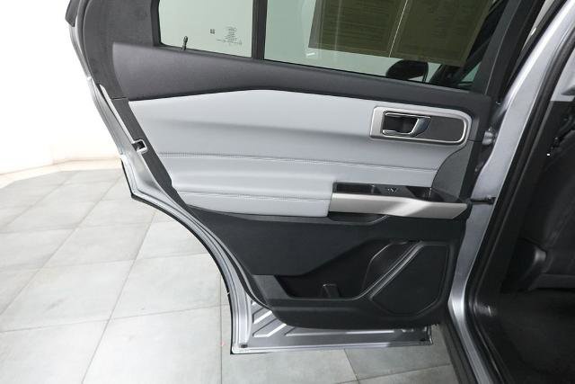 Certified 2024 Ford Explorer XLT w/ Equipment Group 202A AWD/4WD image 25