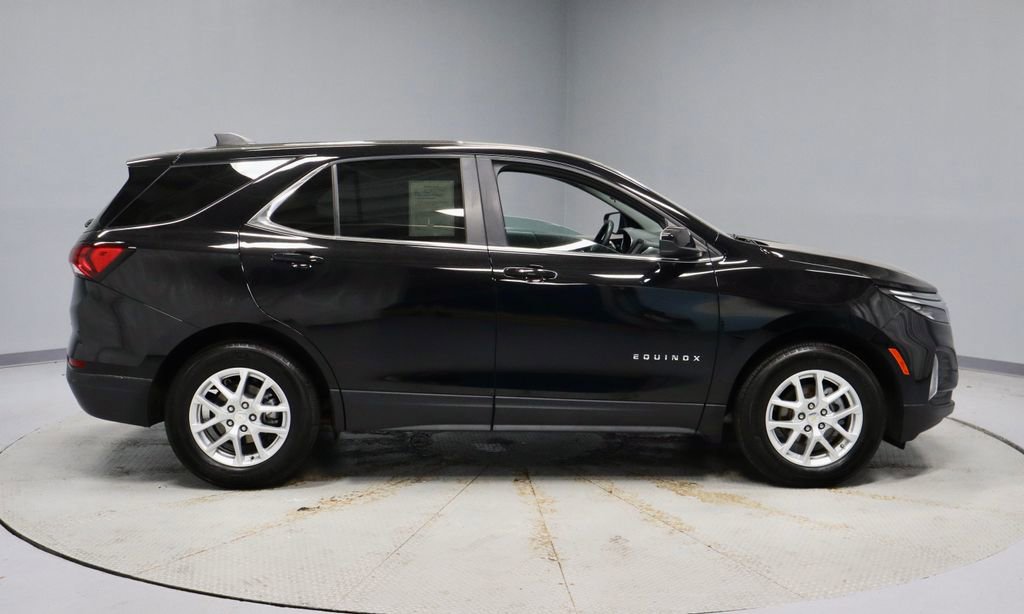 Used 2024 Chevrolet Equinox LT FWD image 6