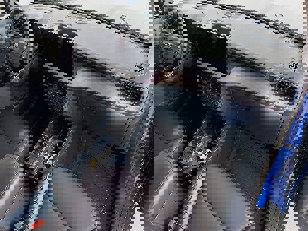 Certified 2025 Ford Maverick Lariat w/ Black Appearance Package image 31