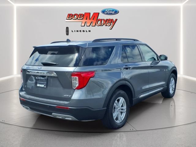 Certified 2024 Ford Explorer XLT w/ Equipment Group 202A AWD/4WD image 4