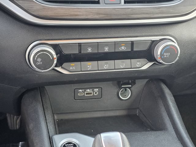 Used 2025 Nissan Altima 2.5 SV FWD image 20