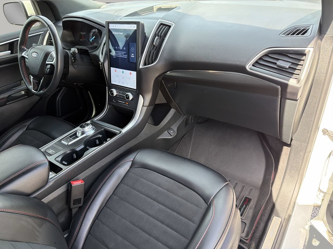 Certified 2024 Ford Edge ST-Line AWD/4WD image 11