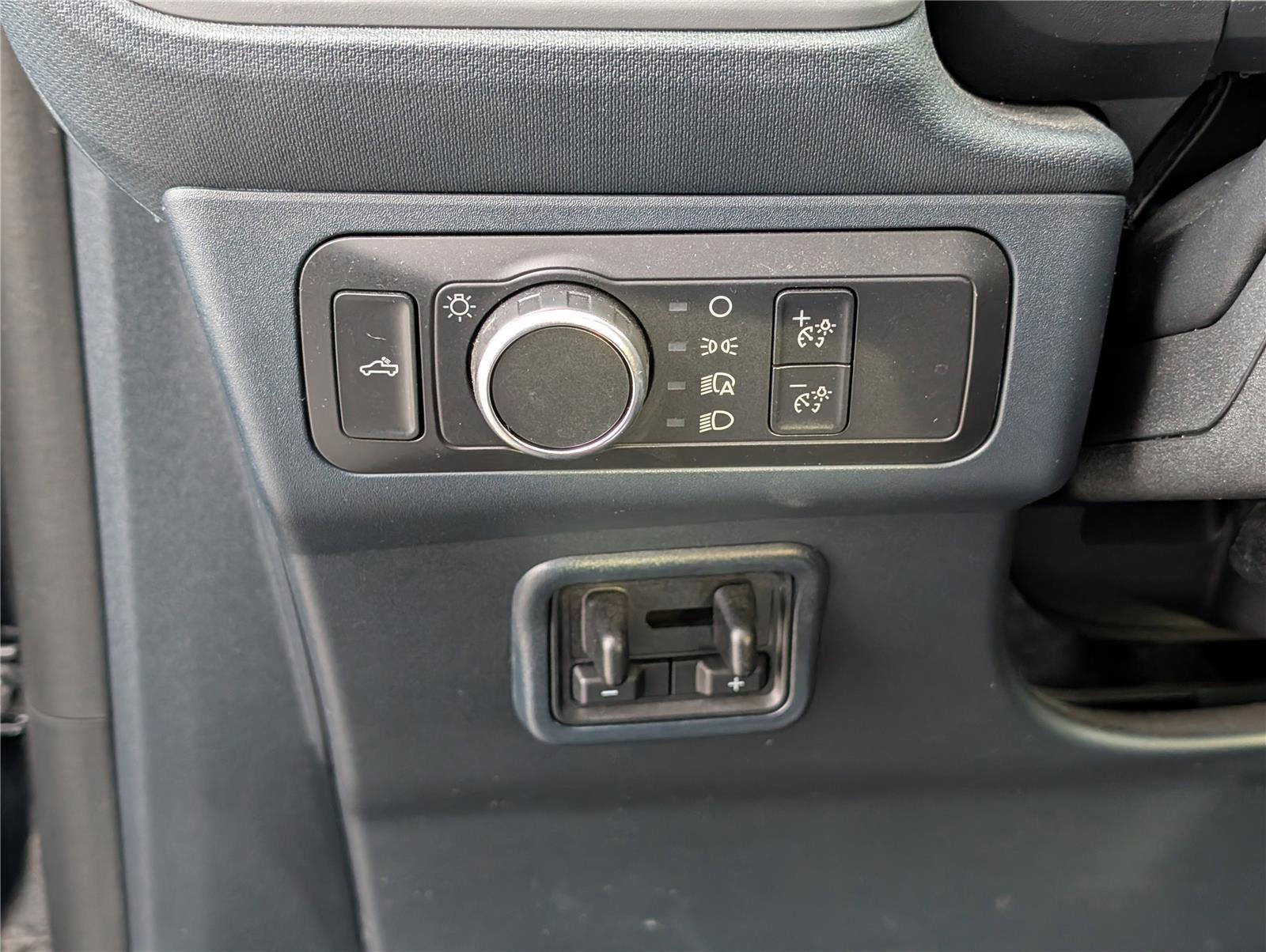 Certified 2022 Ford Maverick XL w/ Equipment Group 100A Standard image 18