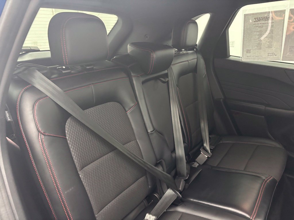 Certified 2023 Ford Escape ST-Line Elite AWD/4WD image 40