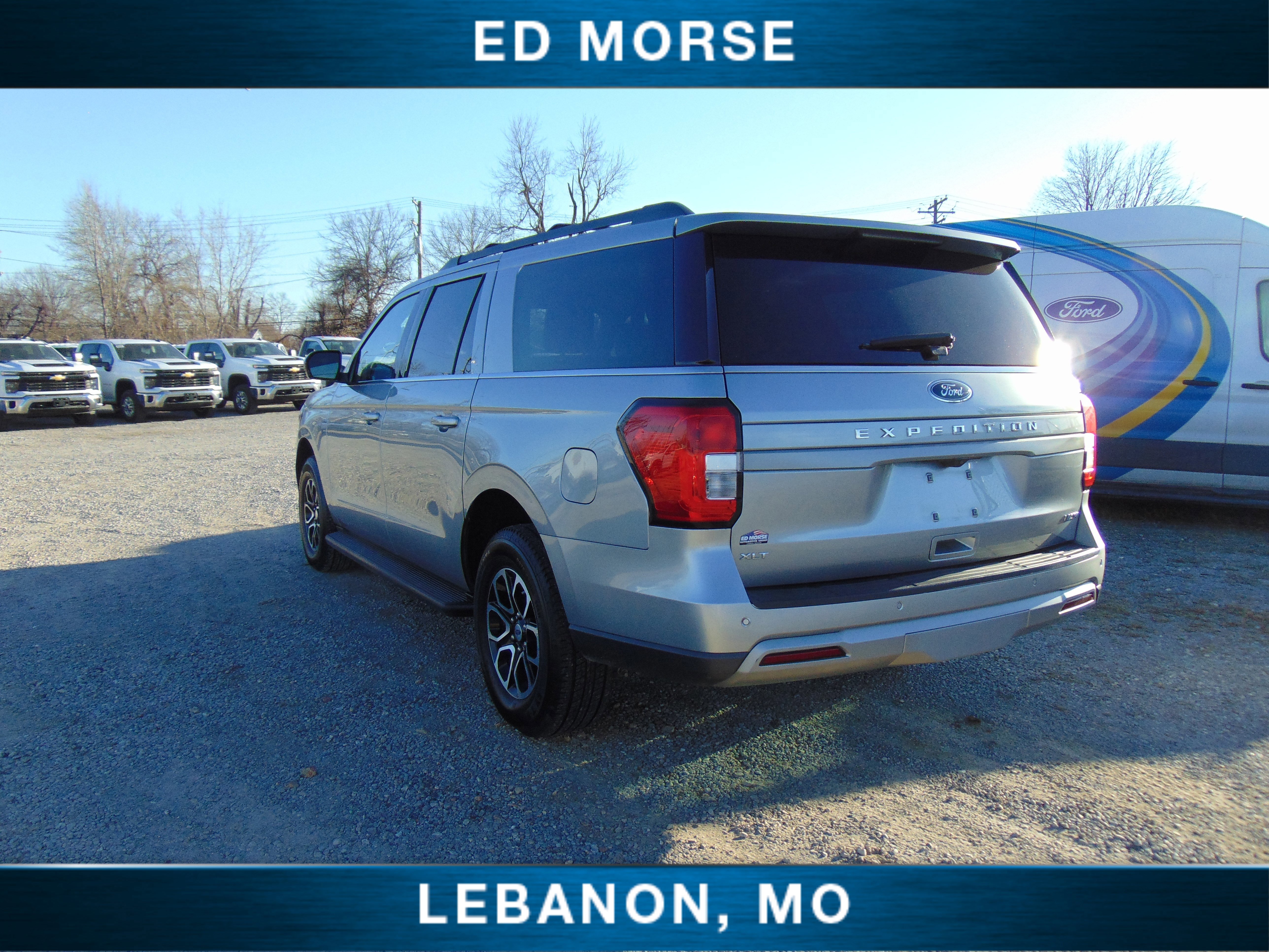 Certified 2024 Ford Expedition Max XLT image 3