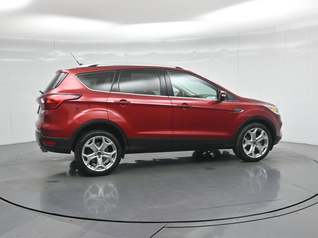 Certified 2019 Ford Escape Titanium image 13