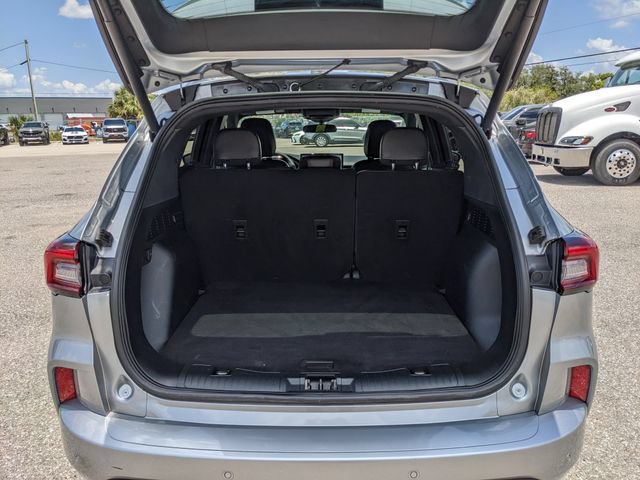 Certified 2023 Ford Escape ST-Line w/ Tech Pack #1 FWD image 13