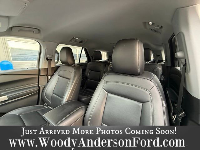 Certified 2022 Ford Explorer XLT w/ Equipment Group 202A image 6