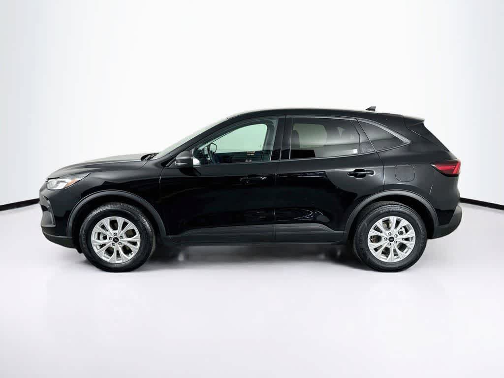 Certified 2025 Ford Escape Active AWD/4WD image 3