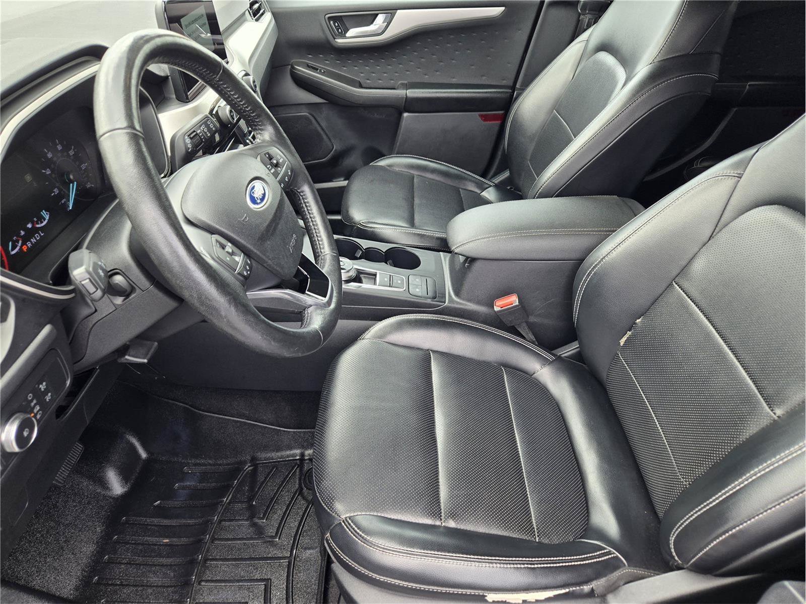 Certified 2020 Ford Escape SEL FWD image 12