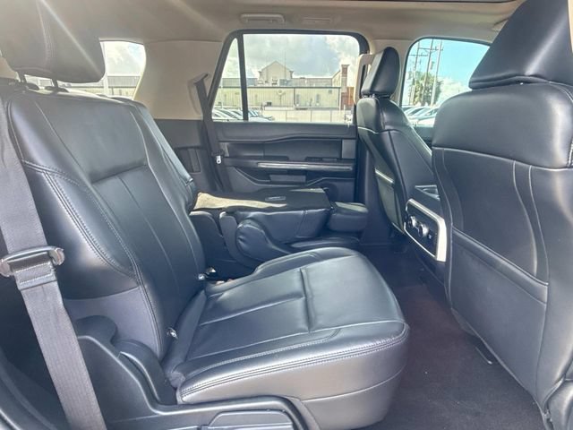 Certified 2023 Ford Expedition XLT RWD image 16