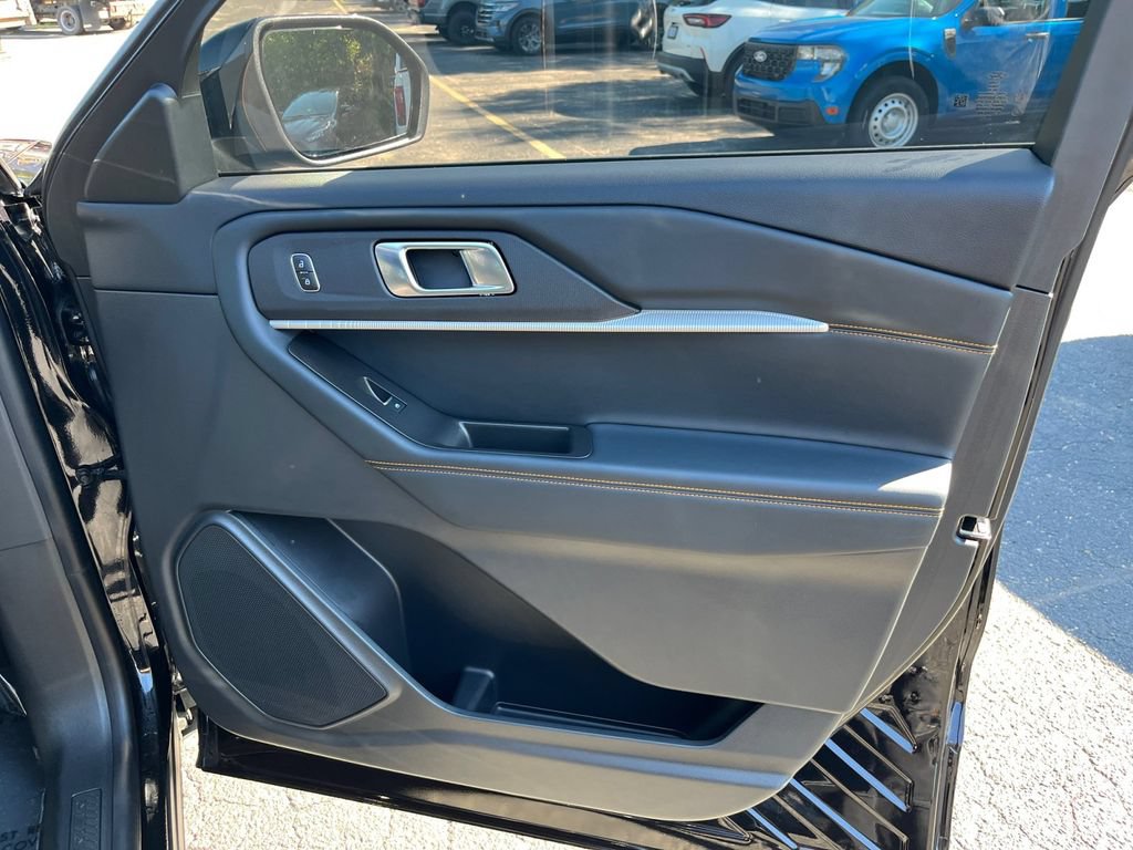 Certified 2026 Ford Explorer Tremor w/ Tremor Convenience Package AWD/4WD image 19
