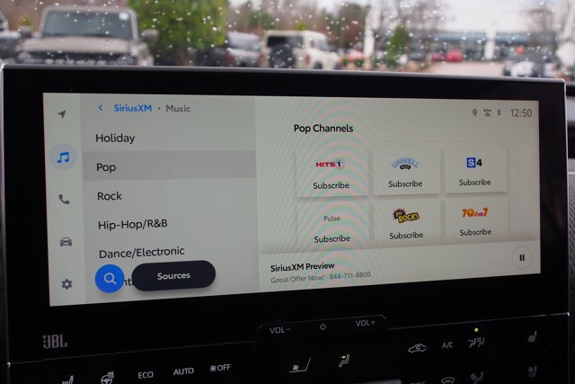 Used 2023 Toyota bZ4X FWD image 28