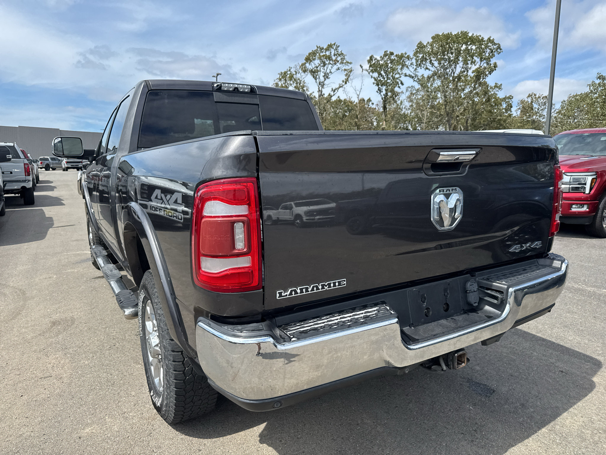 Used 2019 RAM 2500 Laramie AWD/4WD image 9