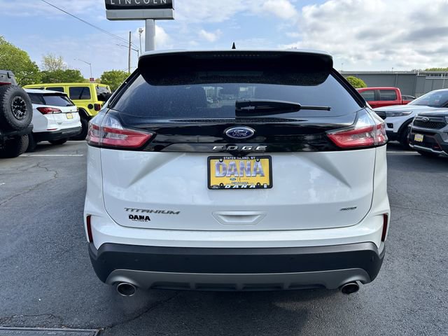 Certified 2022 Ford Edge Titanium image 4